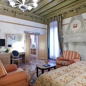 4* מלון Foscari Palace