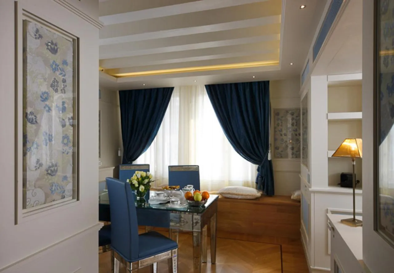 Canaletto Luxury Suites - San Marco Luxury Venice 4*,